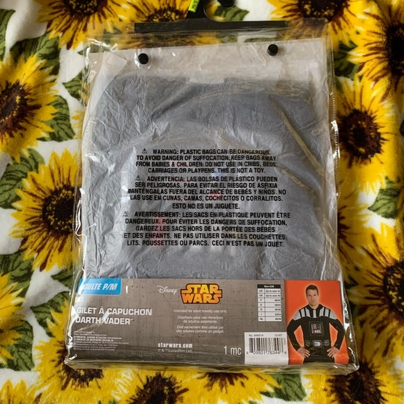 New in Package-Darth Vader Hoodie - Picture 5 of 5